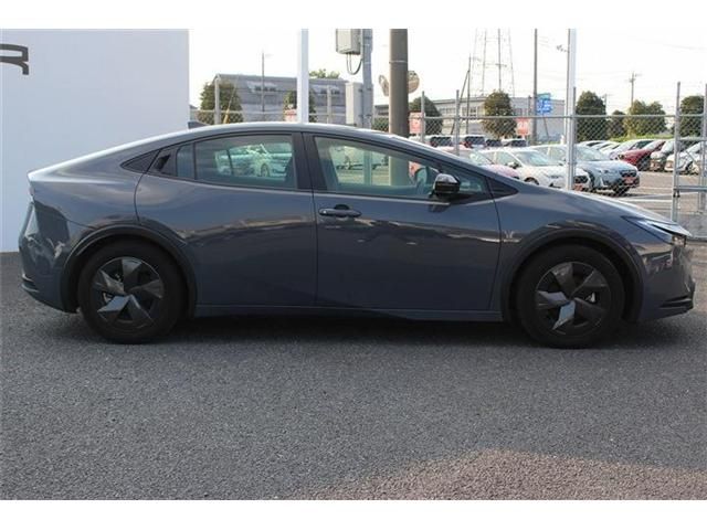 TOYOTA PRIUS 2023 Image 31