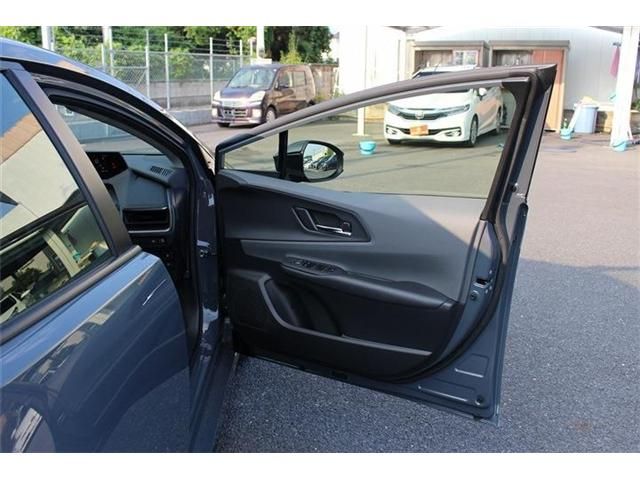 TOYOTA PRIUS 2023 Image 31