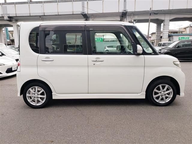 DAIHATSU TANTO CUSTOM 2011 Image 31