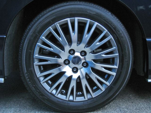 NISSAN ELGRAND  4WD 2021 Image 31