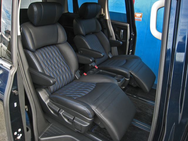 NISSAN ELGRAND  4WD 2021 Image 31