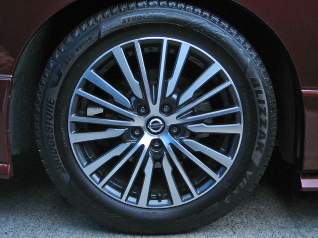 NISSAN ELGRAND  4WD 2021 Image 31