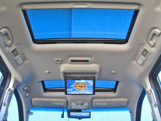 NISSAN ELGRAND  4WD 2021 Image 31