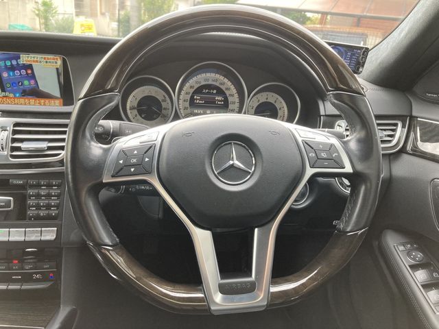 MERCEDES BENZ E CLAS 2013 Image 31