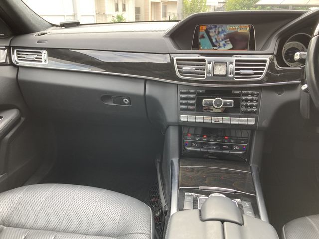 MERCEDES BENZ E CLAS 2013 Image 31