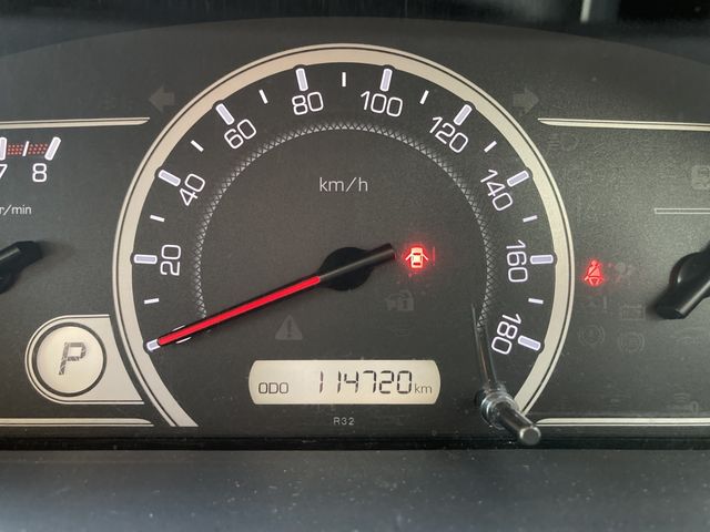 TOYOTA NOAH 2016 Image 31