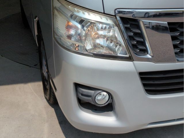 NISSAN NV350 CARAVAN 2012 Image 31