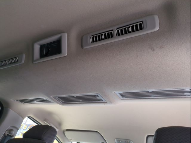 NISSAN NV350 CARAVAN 2012 Image 31