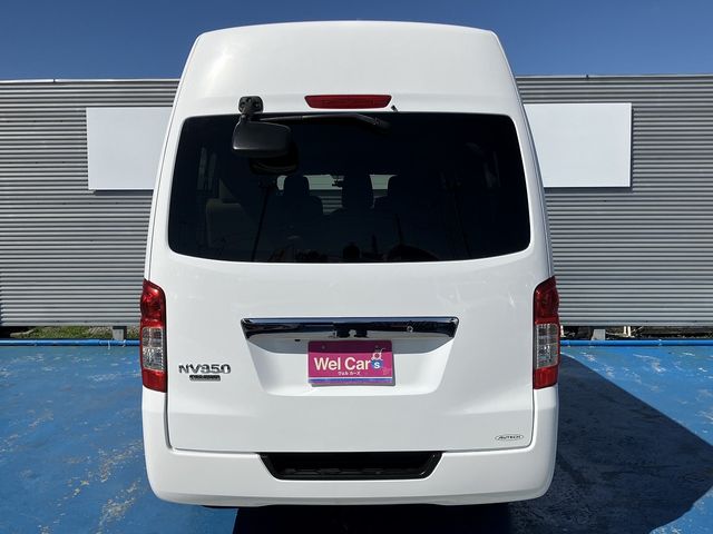 NISSAN NV350 CARAVAN 4WD 2019 Image 31