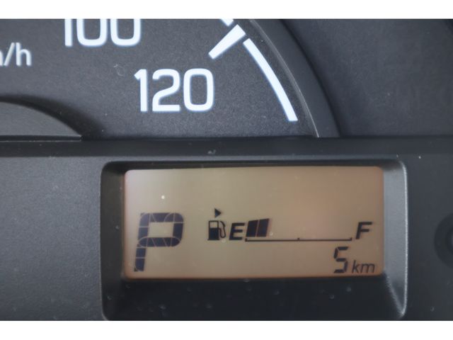 SUZUKI CARRY TRUCK 4WD 2025 Image 31