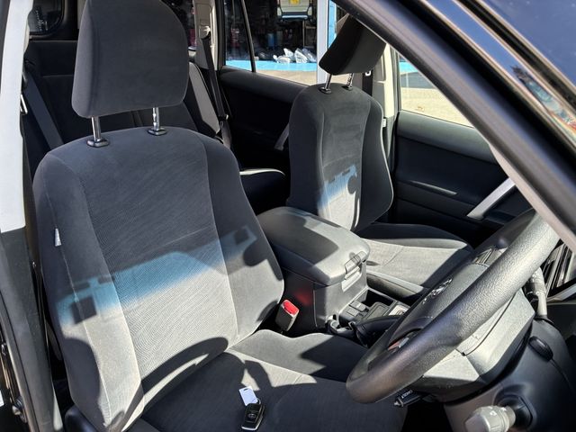 TOYOTA LANDCRUISER PRADO 2018 Image 31