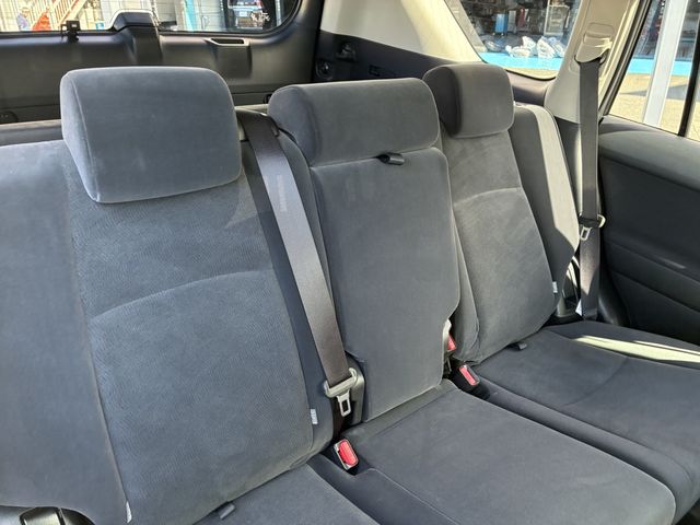 TOYOTA LANDCRUISER PRADO 2018 Image 31