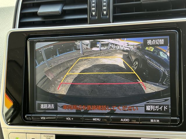 TOYOTA LANDCRUISER PRADO 2018 Image 31