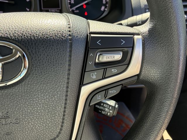 TOYOTA LANDCRUISER PRADO 2018 Image 31