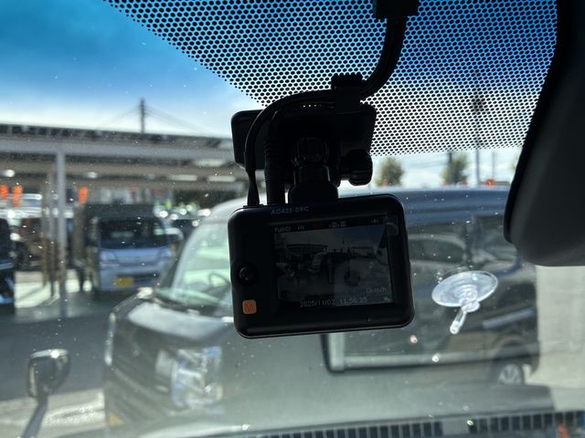 TOYOTA LANDCRUISER PRADO 2018 Image 31