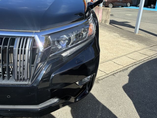 TOYOTA LANDCRUISER PRADO 2018 Image 31