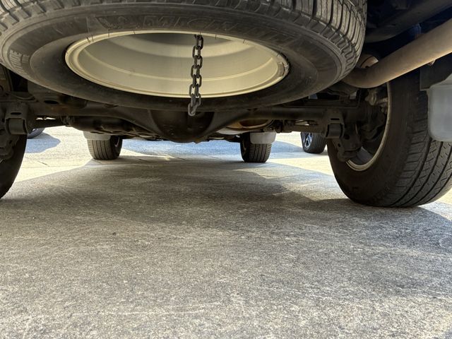 TOYOTA LANDCRUISER PRADO 2018 Image 31