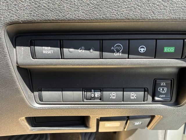 NISSAN SERENA  WG 4WD 2023 Image 31