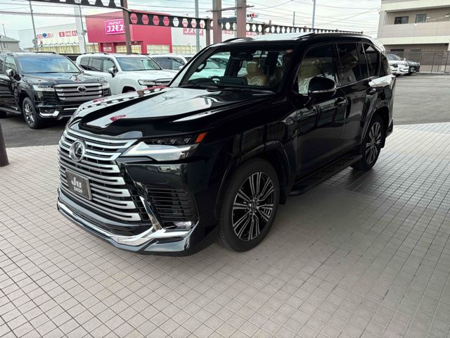TOYOTA LEXUS LX600 2025 Image 31