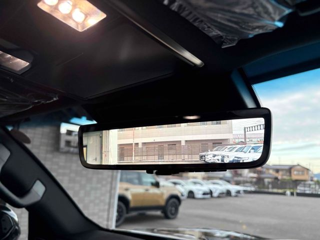 TOYOTA LEXUS LX600 2025 Image 31