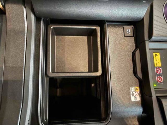 TOYOTA LEXUS LX600 2025 Image 31