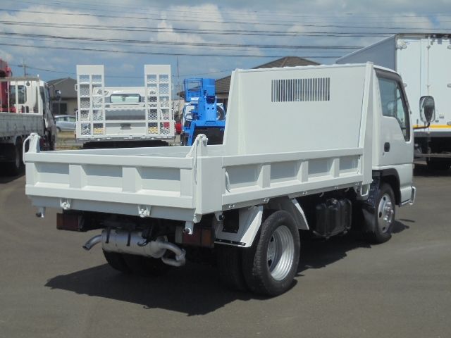 ISUZU ELF 2002 Image 31