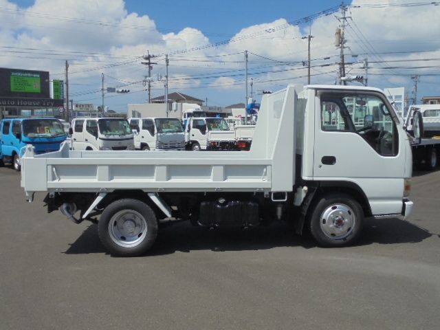 ISUZU ELF 2002 Image 31
