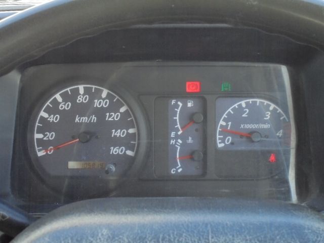 ISUZU ELF 2002 Image 31