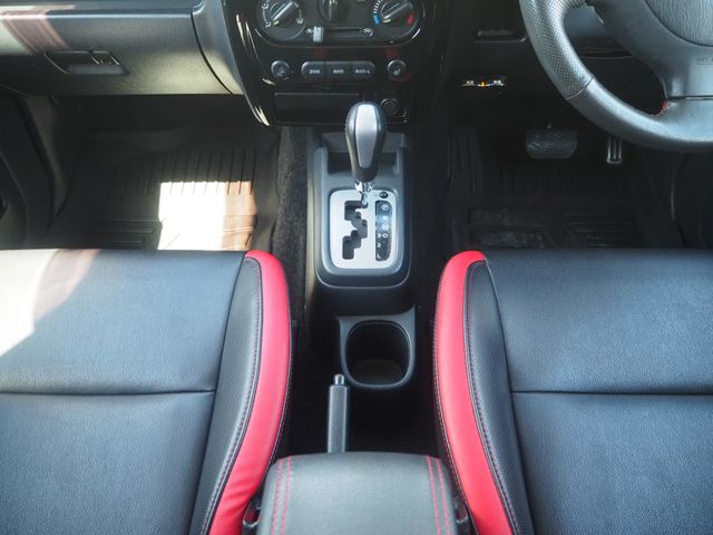 SUZUKI JIMNY 4WD 2013 Image 31