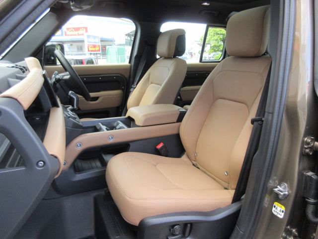 ROVER DEFENDER 2025 Image 31