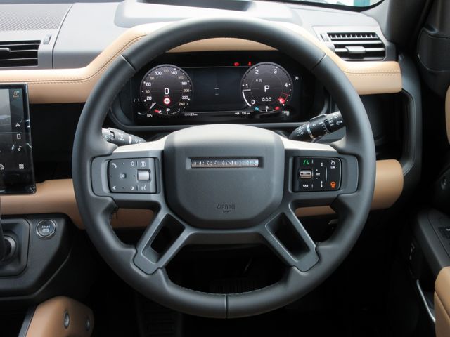 ROVER DEFENDER 2025 Image 31