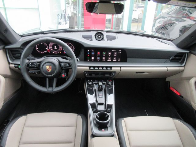 PORSCHE 911 2025 Image 31