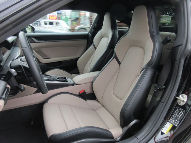 PORSCHE 911 2025 Image 31