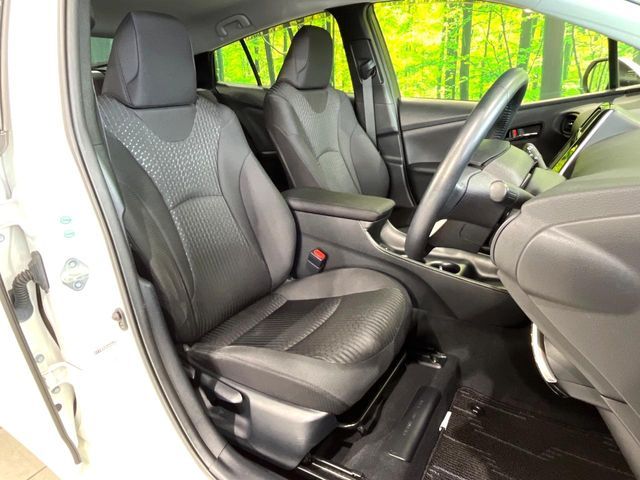 TOYOTA PRIUS 2016 Image 31