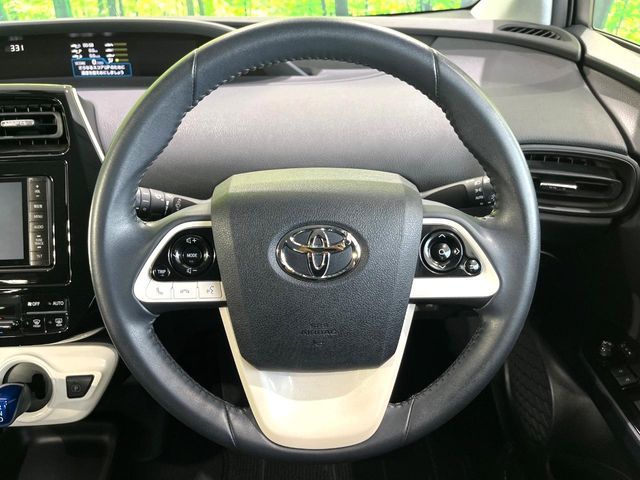TOYOTA PRIUS 2016 Image 31