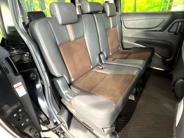 TOYOTA SIENTA 2018 Image 31