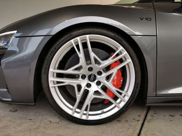 AUDI R8 SPYDER 2021 Image 31