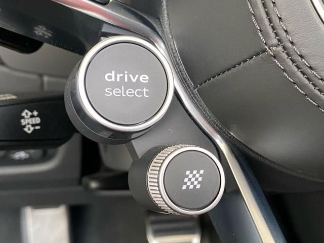 AUDI R8 SPYDER 2020 Image 31