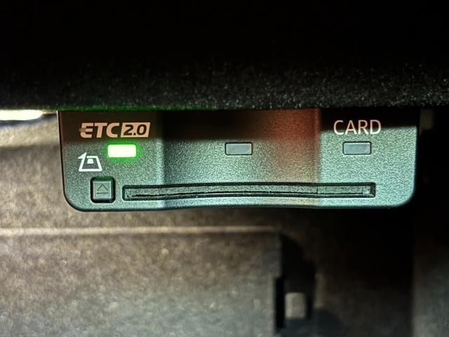 AUDI R8 SPYDER 2020 Image 31