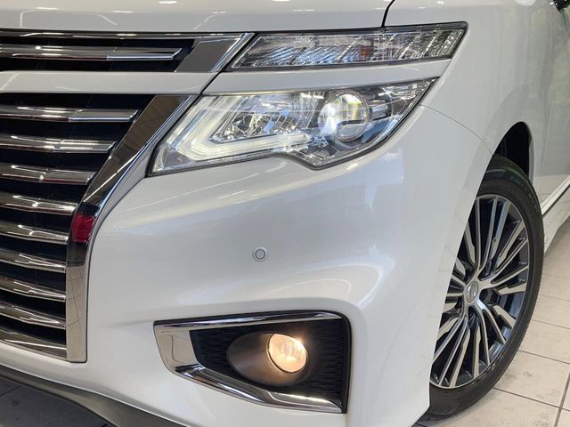 NISSAN ELGRAND  4WD 2014 Image 31