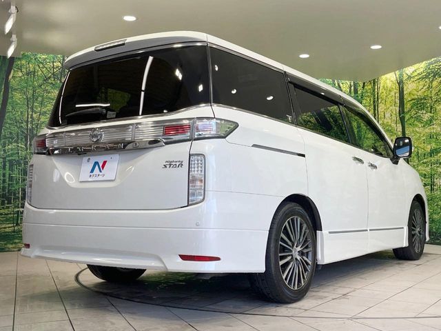 NISSAN ELGRAND  4WD 2014 Image 31