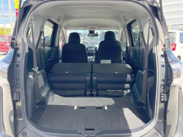 TOYOTA SIENTA HYBRID 2017 Image 31