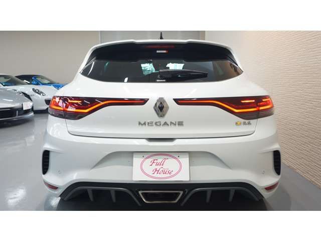 RENAULT MEGANE HATCH 2023 Image 31