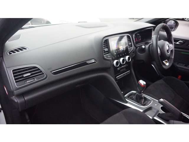 RENAULT MEGANE HATCH 2023 Image 31