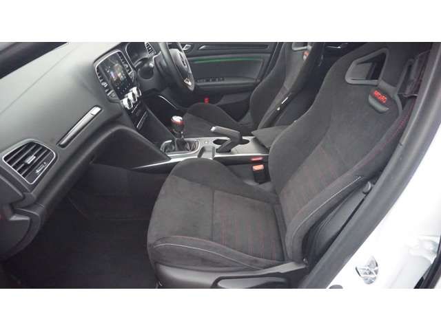 RENAULT MEGANE HATCH 2023 Image 31