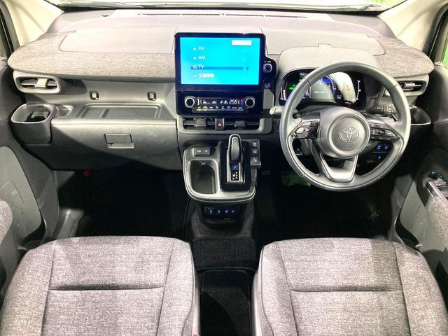 TOYOTA SIENTA HYBRID 2022 Image 31