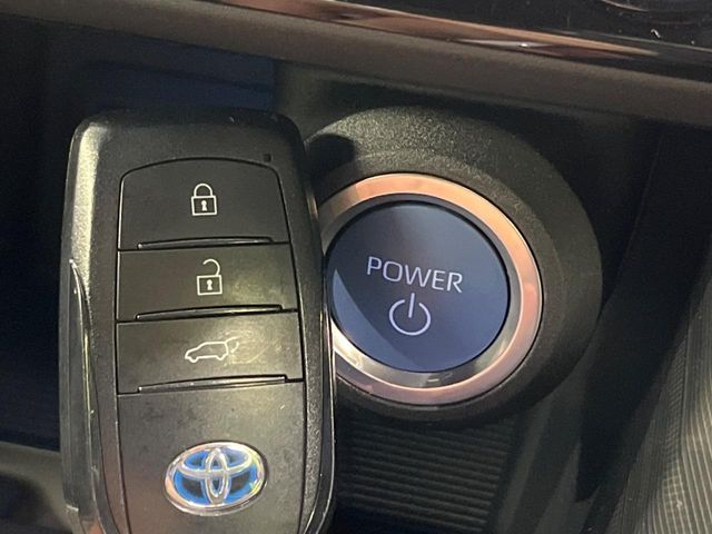 TOYOTA HARRIER HYBRID 2022 Image 31