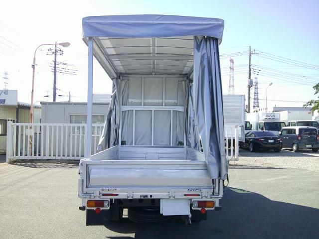 TOYOTA DYNA 2024 Image 31