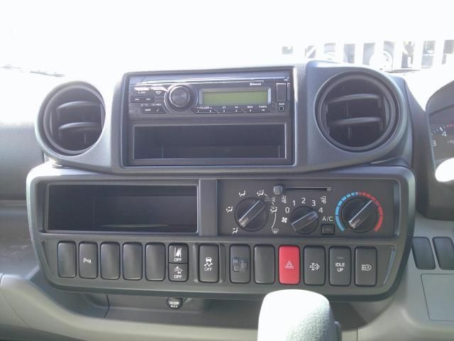 TOYOTA DYNA 2024 Image 31