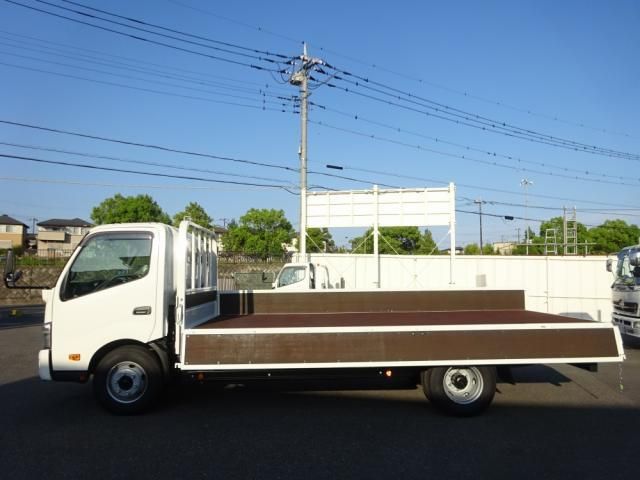 HINO DUTRO 2025 Image 31